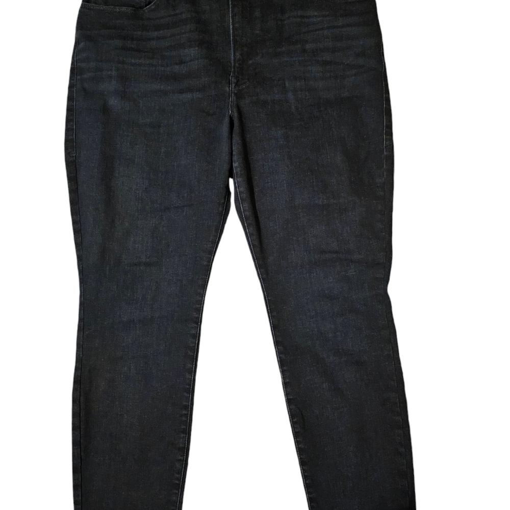 Good American Jeans - Picture 3 of 6